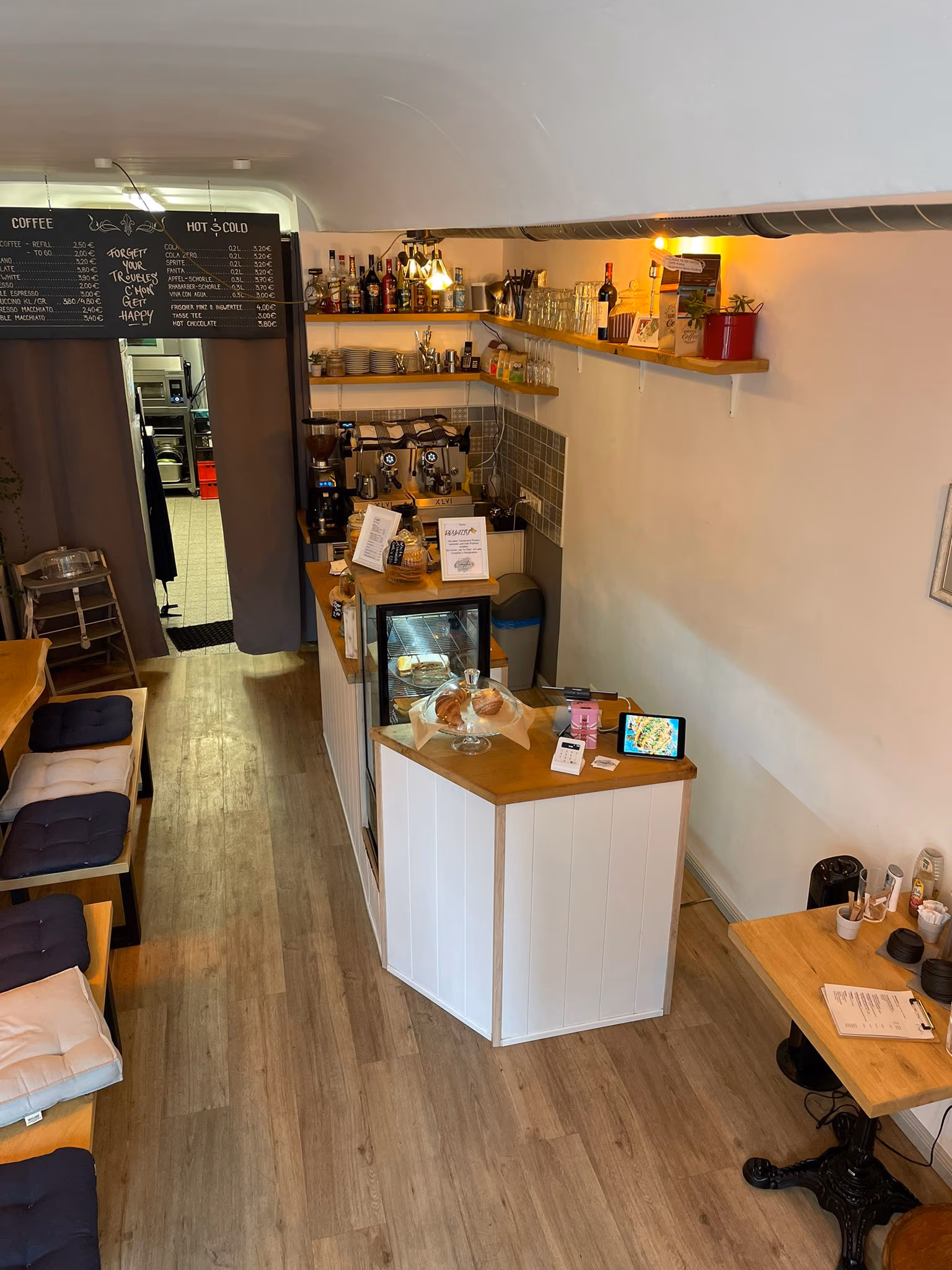 Gastro- & Bistrotische — Referenz 04 — Gastro- & Bistrotische von BRETTArt Hamburg