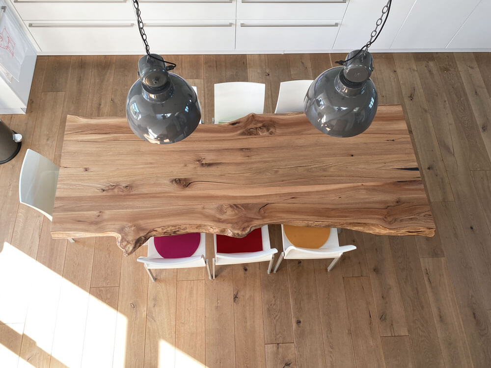 Esstisch aus einem Stück | Massivholztisch | Esstisch Custom Design