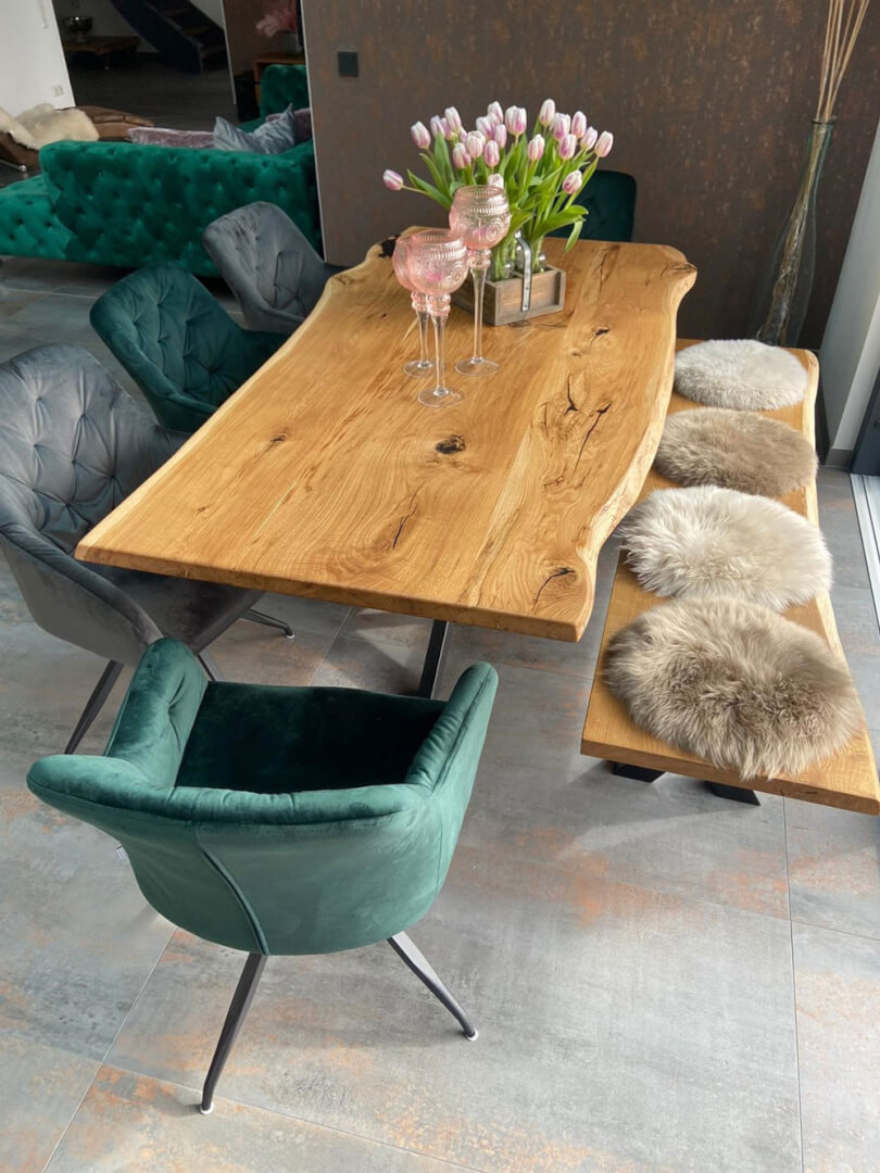 Esstisch aus Massivholz mit Holzbank | Esstisch massiv | Designer Esszimmertisch